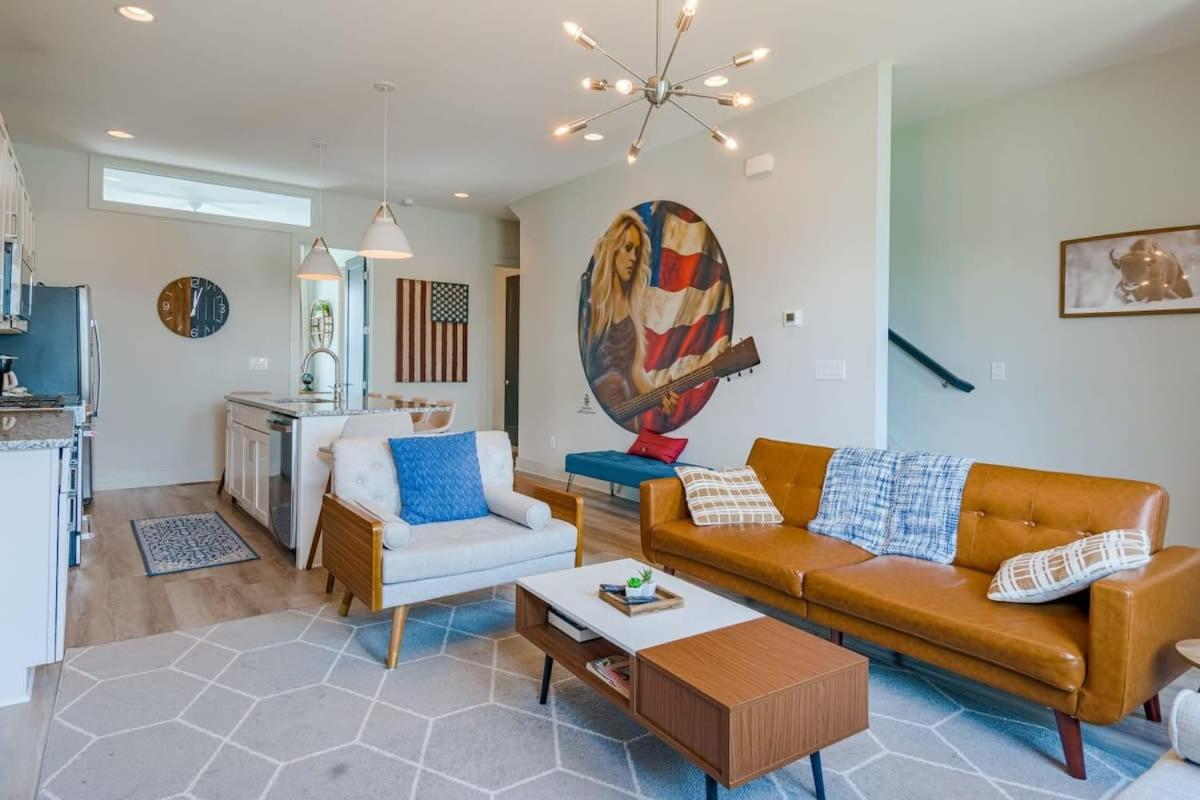 Carrie Underwood's East Side Rooftop Game Holiday home